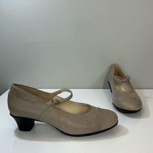 SAS Women's Heels in Beige